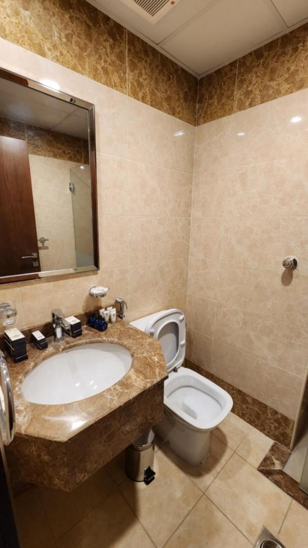 فندق أبراج المسك Abraj Almisk Hotel